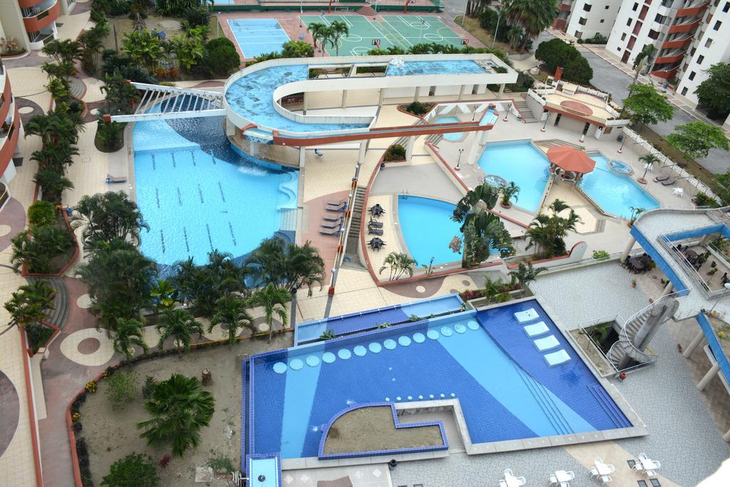 Playa Almendro Resort Тонсупа Екстериор снимка