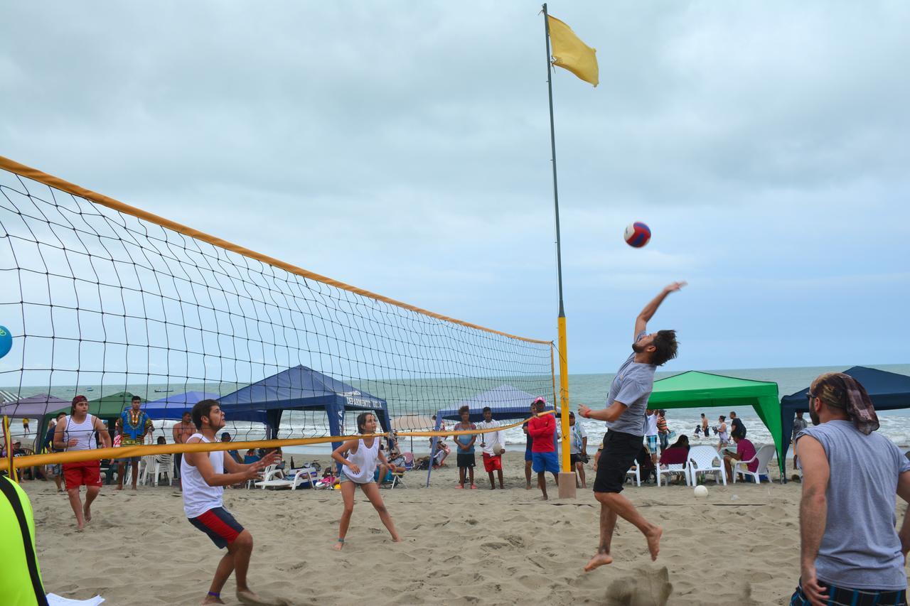 Playa Almendro Resort Тонсупа Екстериор снимка